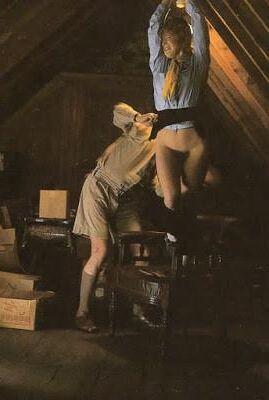 Retro Spanking Uniform Girls issue (complete)