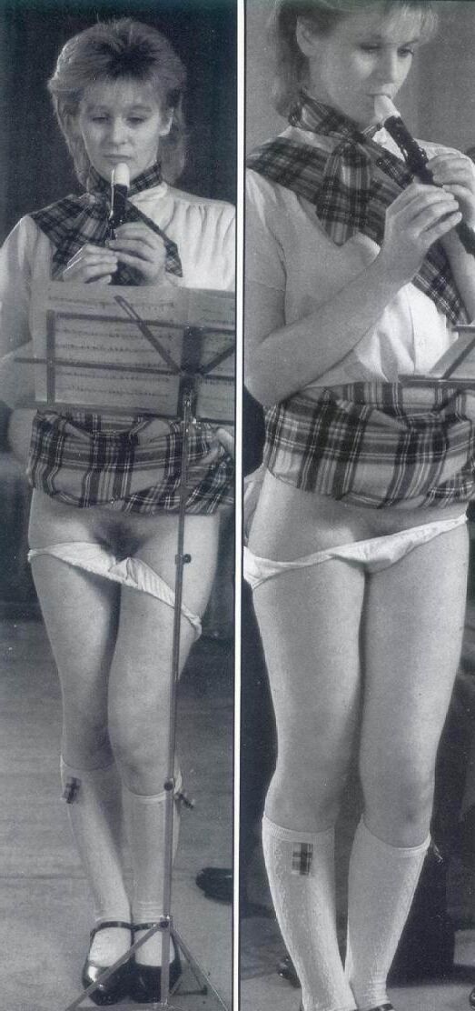 Retro Spanking Blushes issue complete