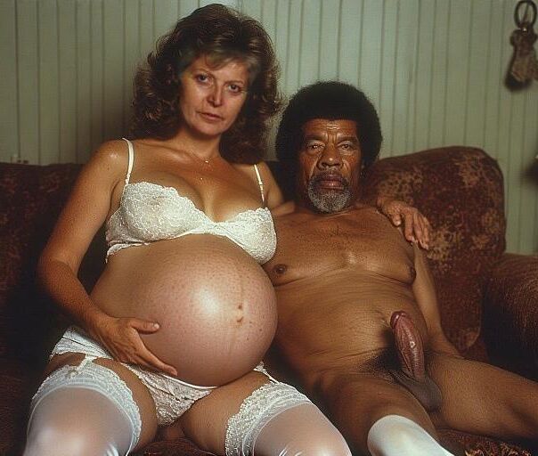VINTAGE WHITE WHORE EXPOSED