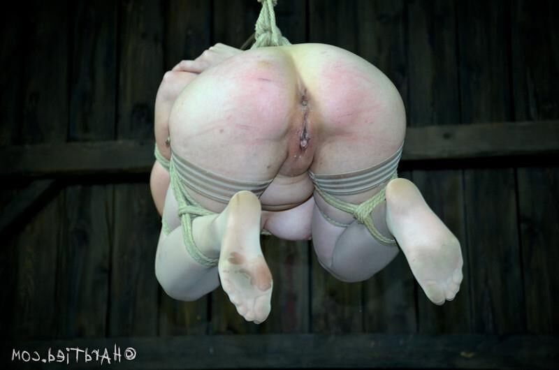 Nyssa Nevers  Bondage Model