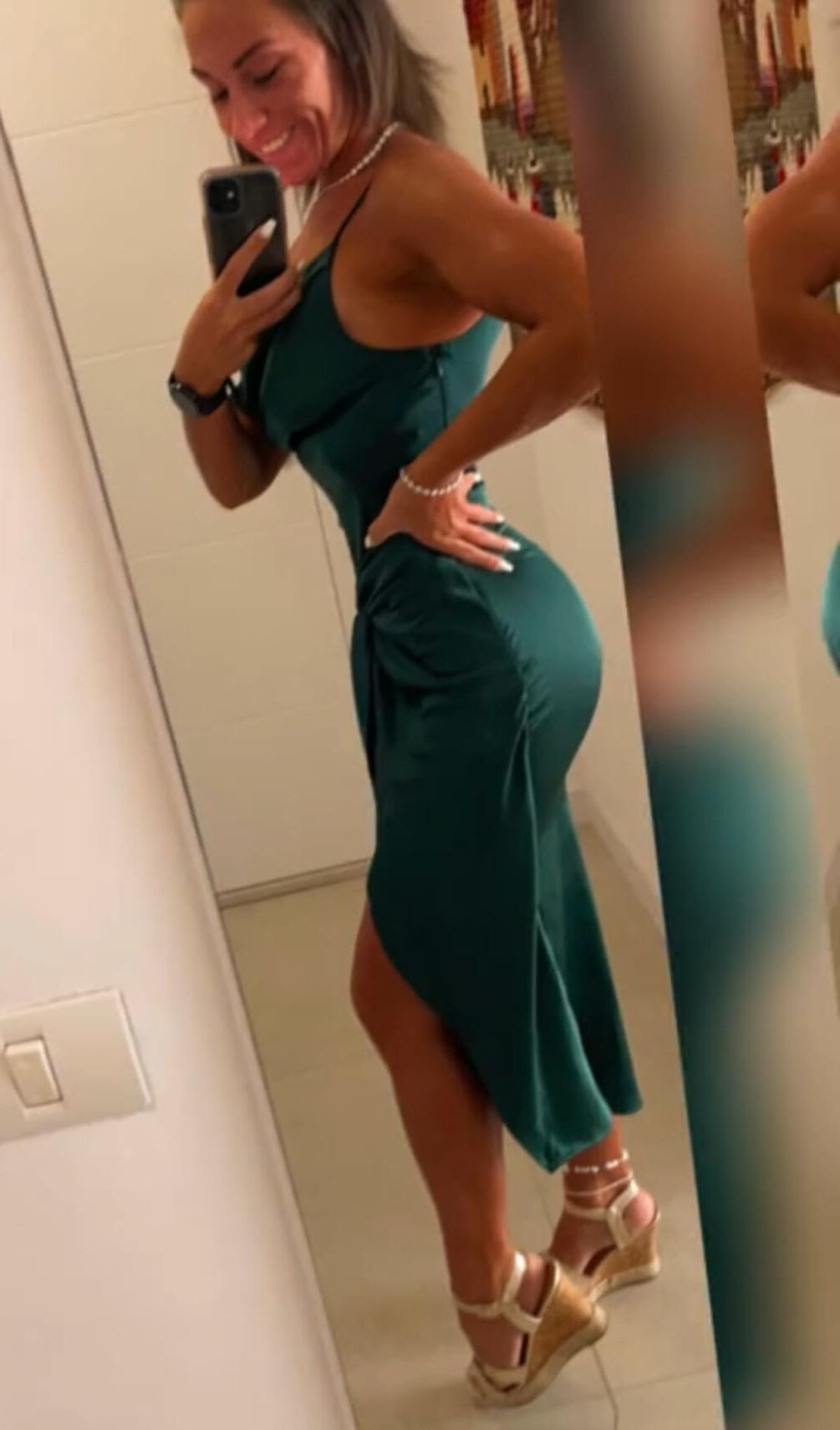 Sadbh muscular MILF trash built for MARATHON GANG BANGS