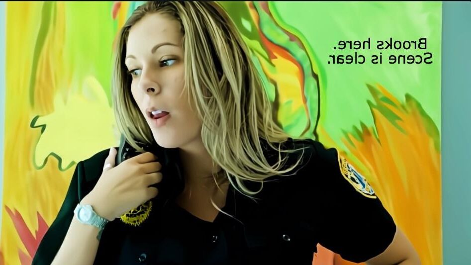 Policewoman in Deep Shit : The Lezdom Slaver