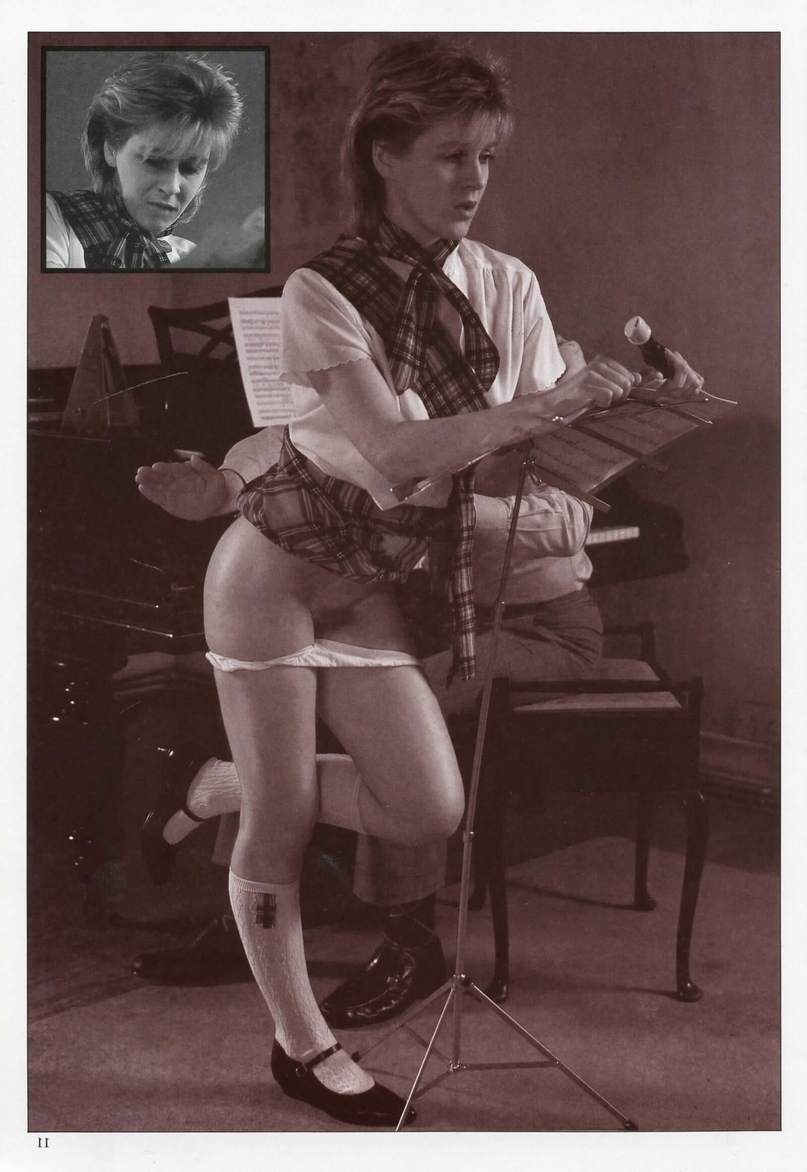 Retro Spanking Uniform Girls issue (complete)
