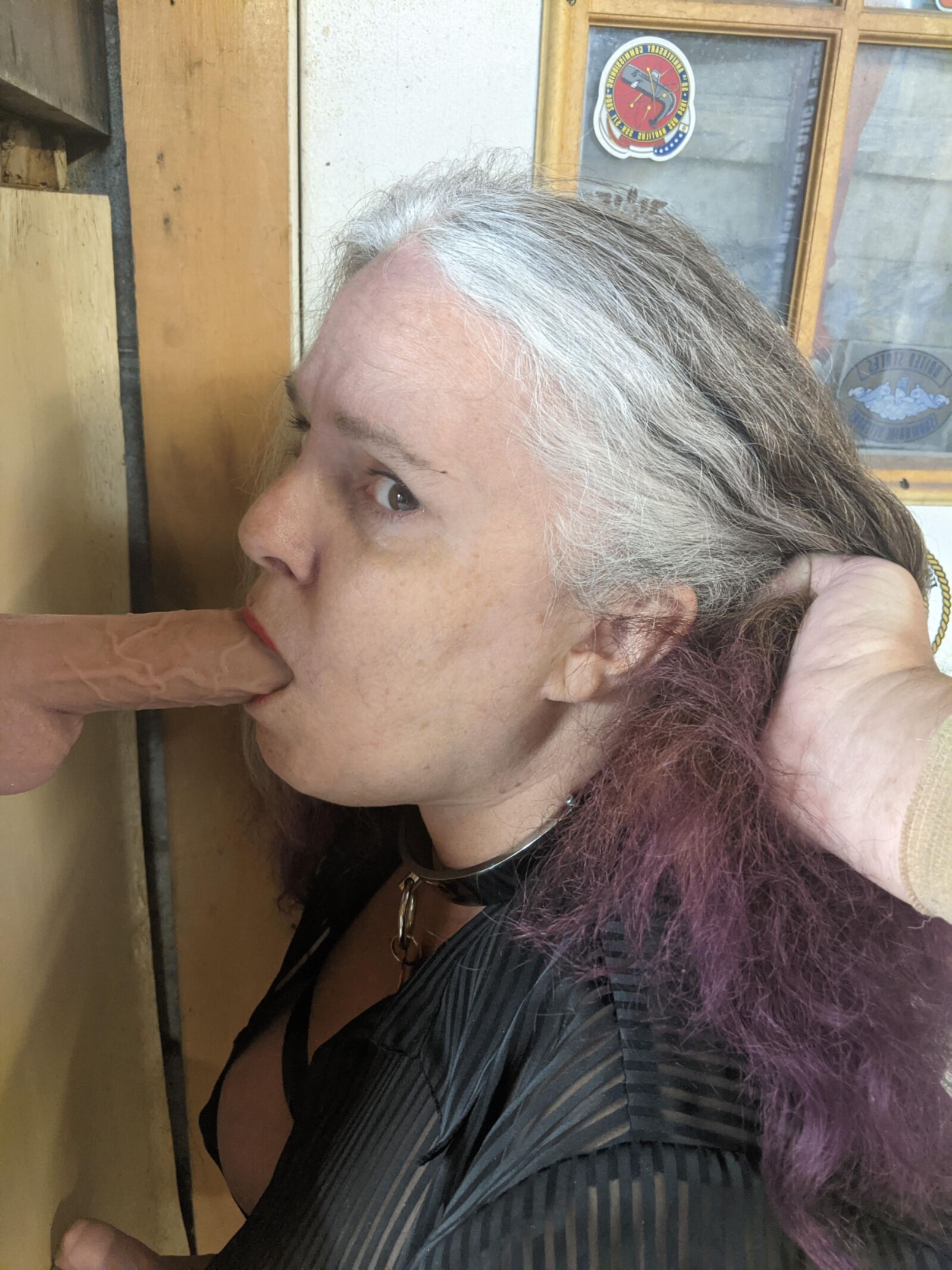 Ladilla de puta atada a la consolación; 