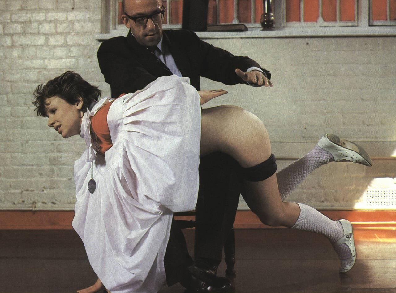 Retro Spanking Uniform Girls issue (complete)