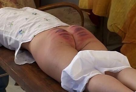 Eles merecem bundas vermelhas