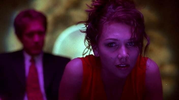 Maggie Gyllenhaal (o Secretário)