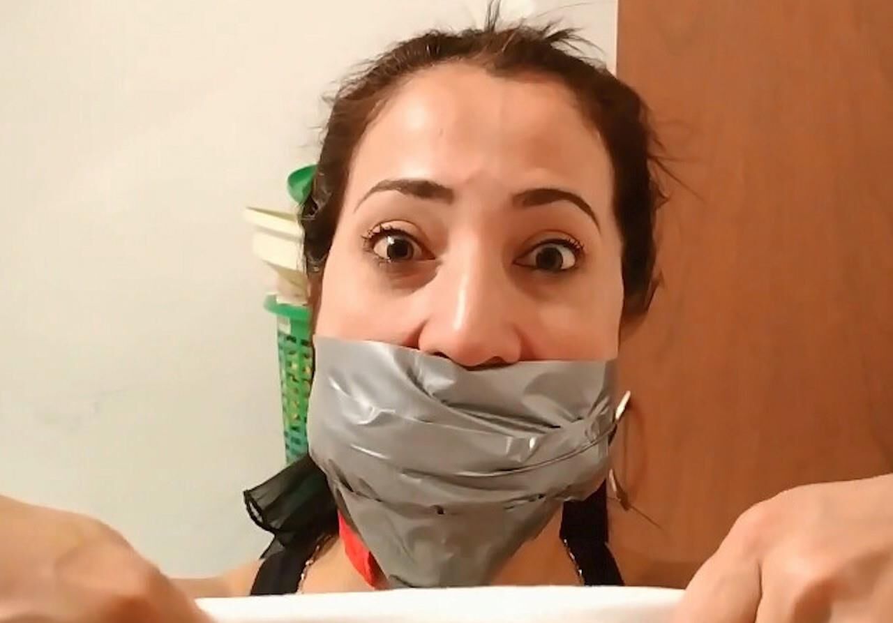 Gagged faces 