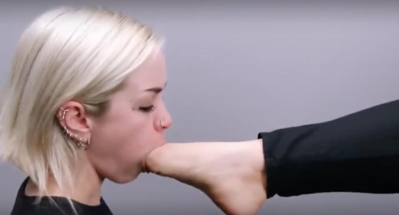 Idiot Blonde Foot Slave